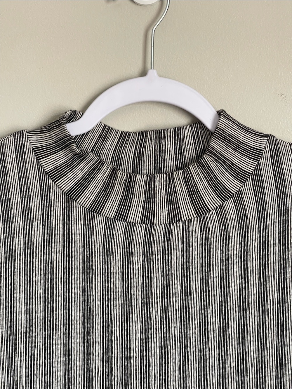 ZARA | Gray Slim Ribbed Knit Long Sleeve Mock Neck Midi Dress Sz L - Picture 4 of 6